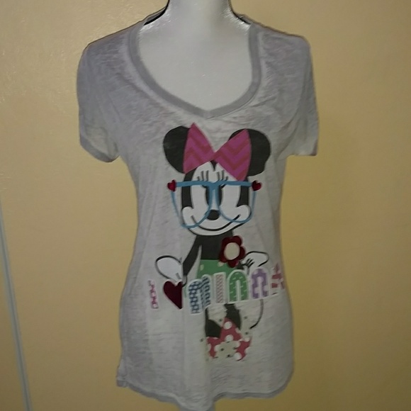 Disney Tops - XL Disney Minnie mouse lightweight t-shirt